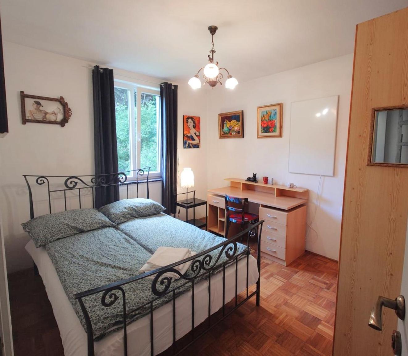 Appartement Art House Tufi à Bistrica ob Sotli Extérieur photo