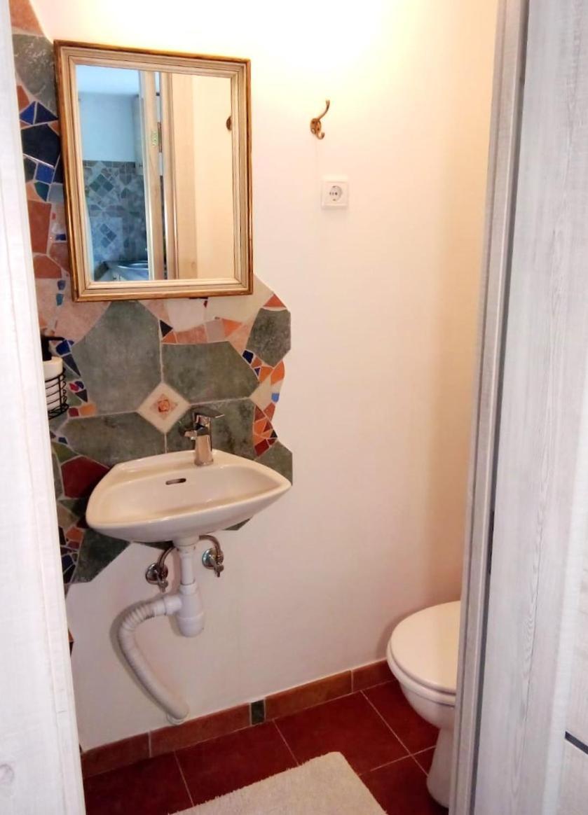 Appartement Art House Tufi à Bistrica ob Sotli Extérieur photo